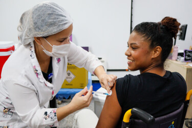 crer-imuniza-mais-de-800-colaboradores-contra-influenza